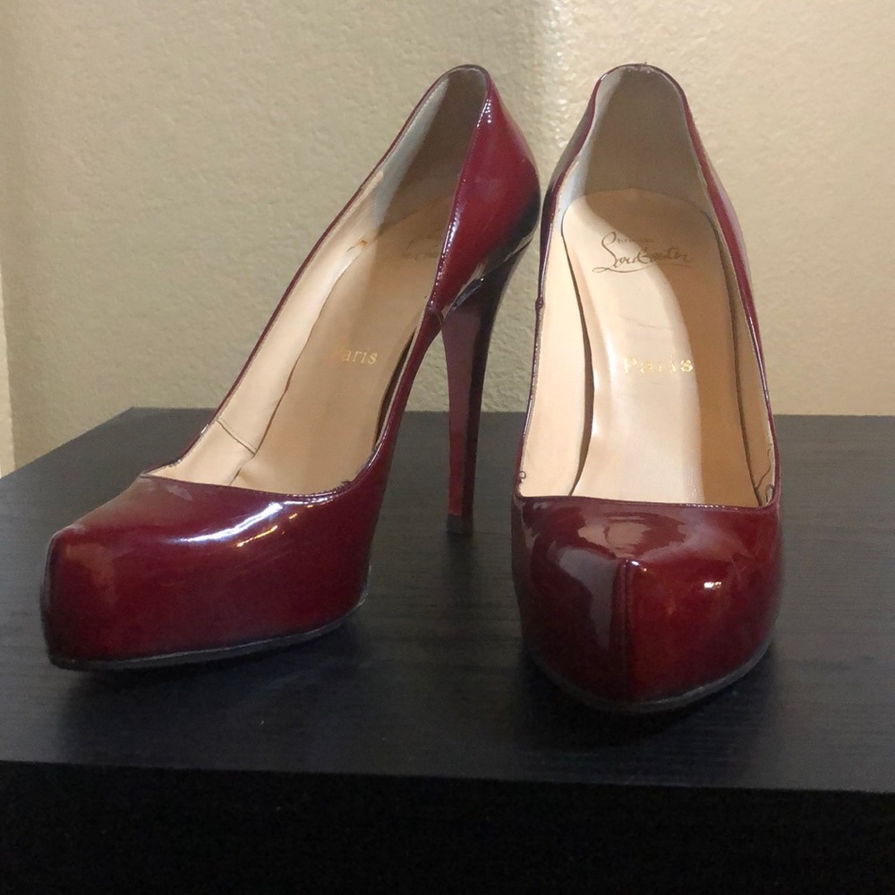 Authentic Loboutin Red Bottom Heels